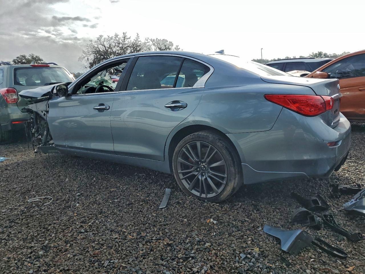 2018 Infiniti Q50 - zdjęcie 2