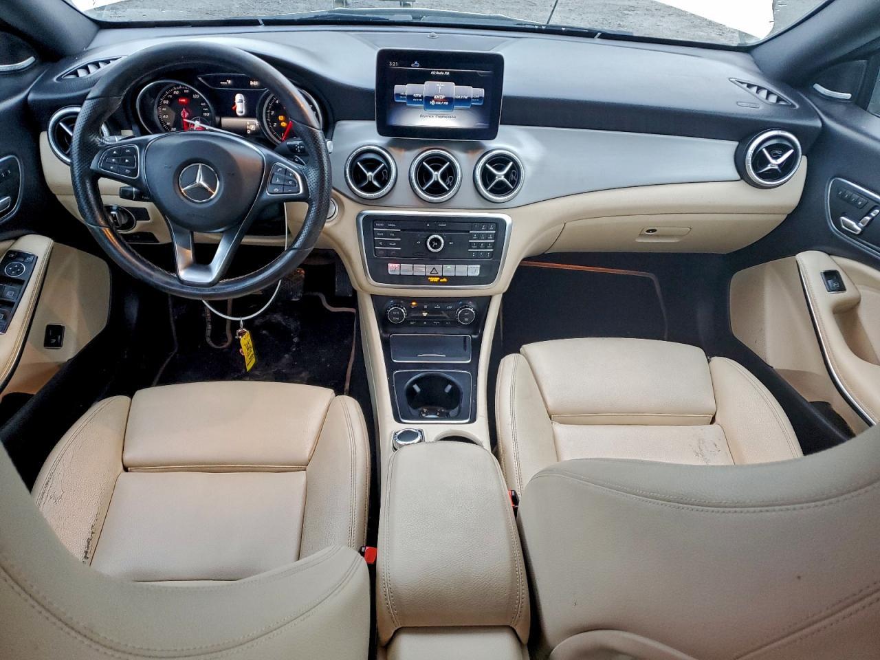 2019 Mercedes-Benz Cla 250 4Matic - zdjęcie 8