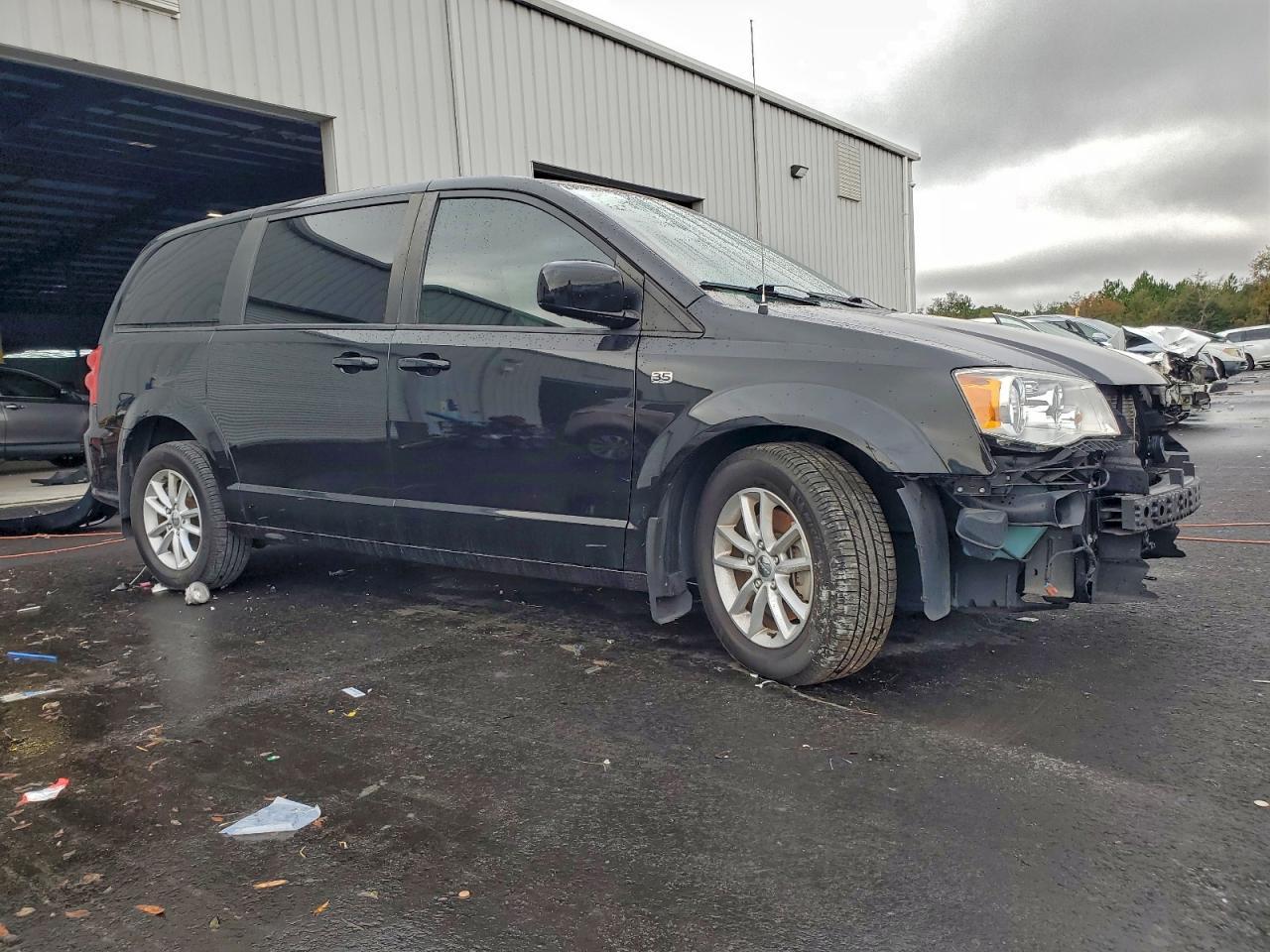 2019 Dodge Grand Caravan Se - zdjęcie 4