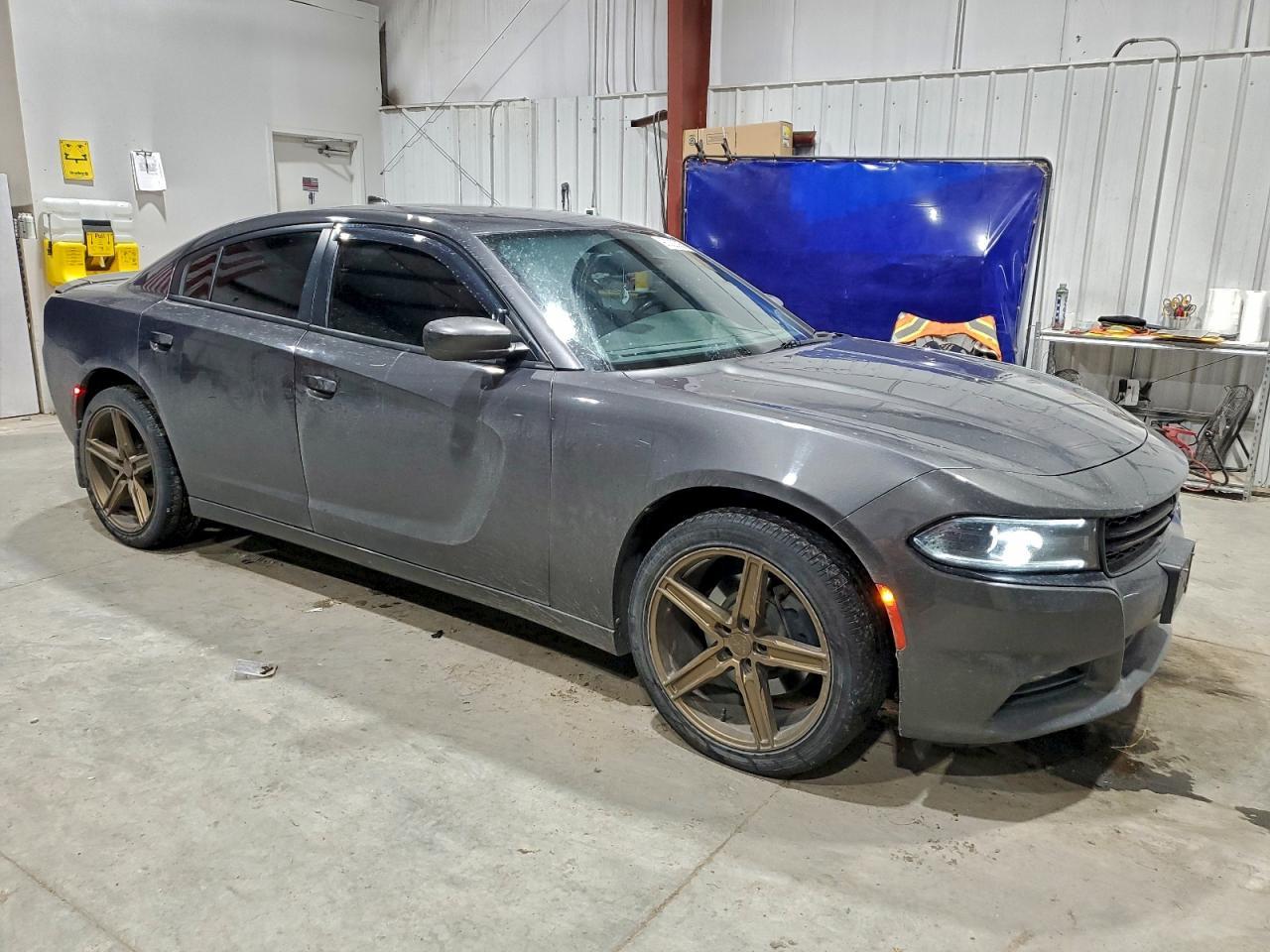 2016 Dodge Charger Sxt - zdjęcie 4