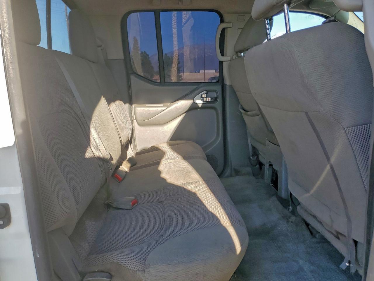 2018 Nissan Frontier S - zdjęcie 10