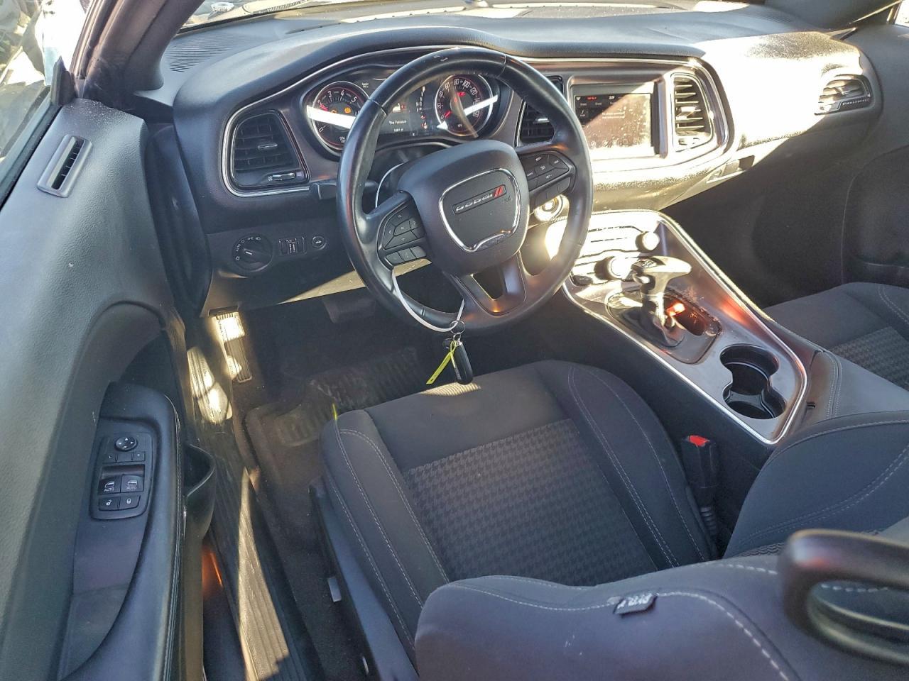 2018 Dodge Challenger Sxt - zdjęcie 8