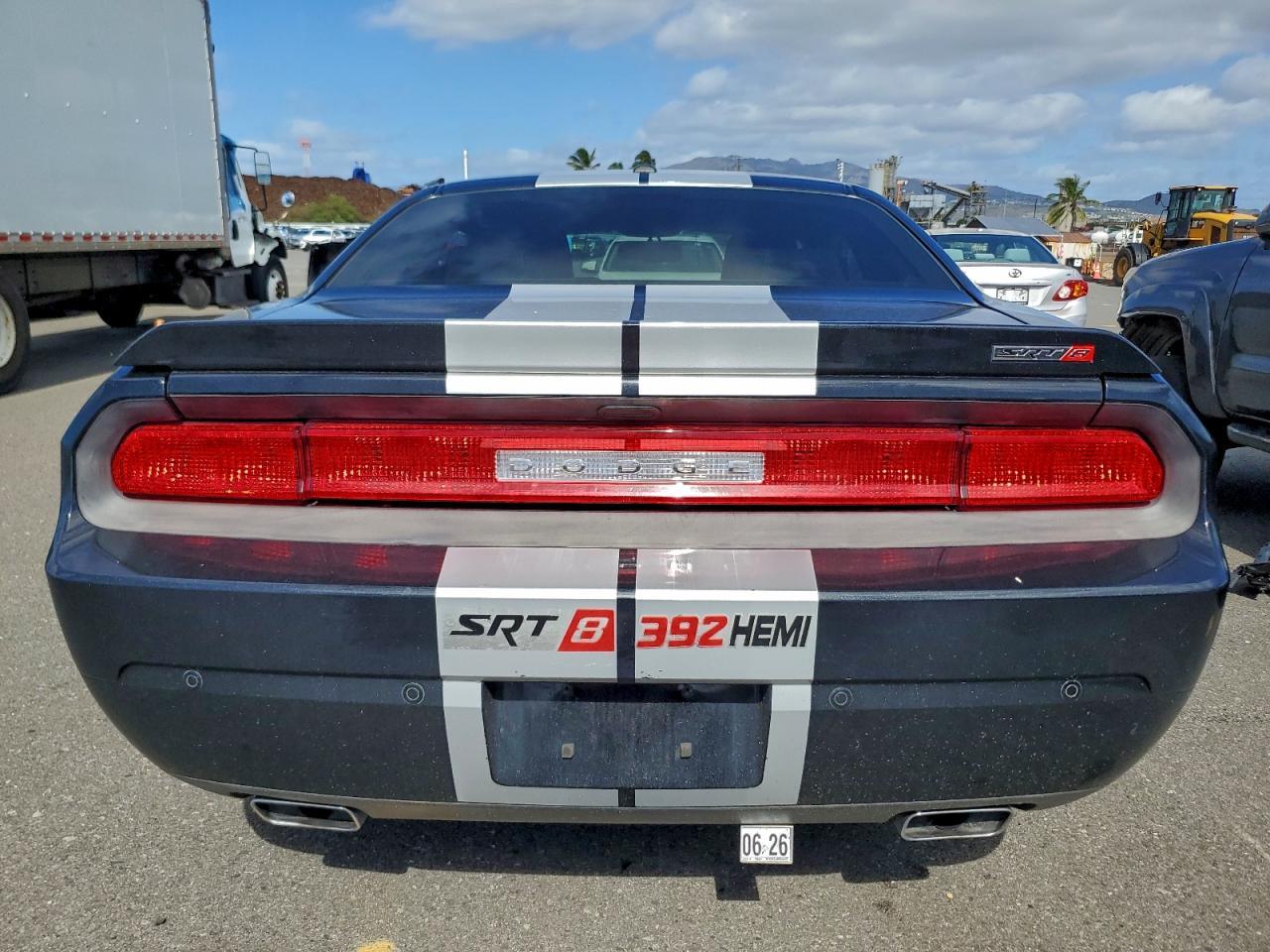 2013 Dodge Challenger Srt-8 - zdjęcie 6