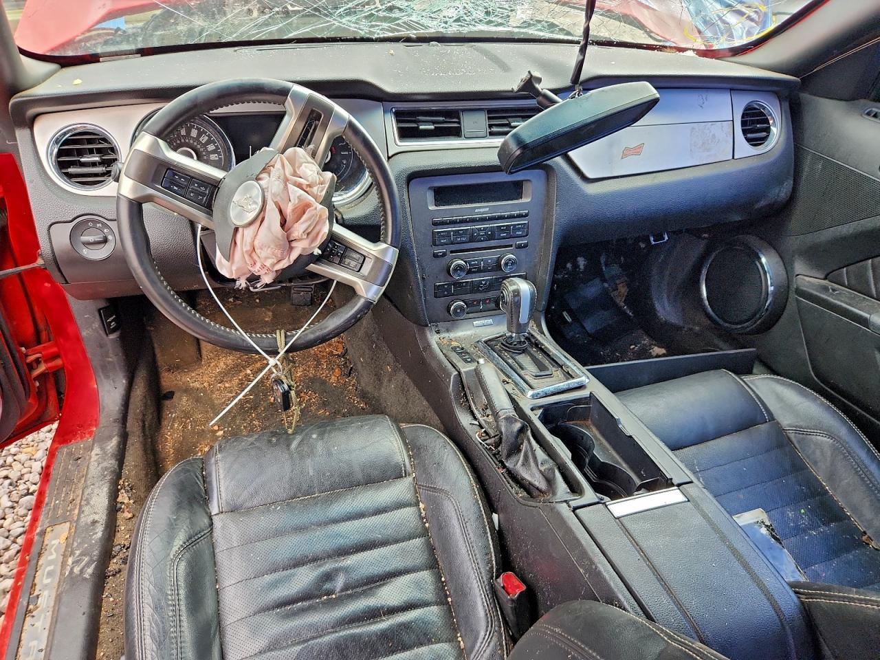 2014 Ford Mustang - zdjęcie 10