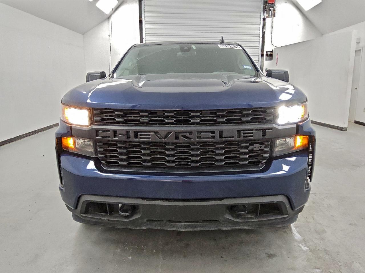 2021 Chevrolet Silverado C1500 Custom - zdjęcie 5