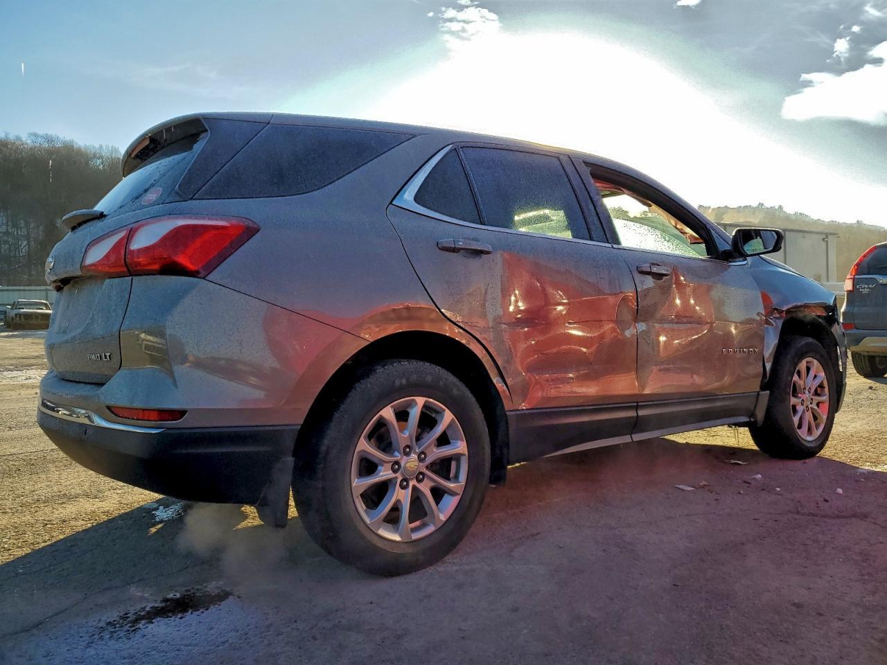 2018 Chevrolet Equinox Lt - zdjęcie 3