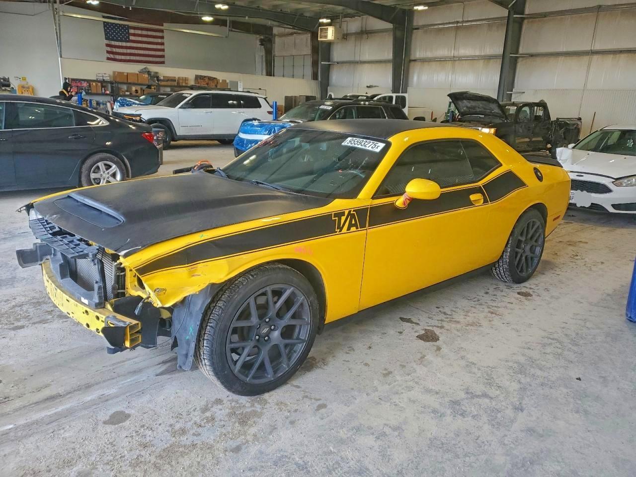 2017 Dodge Challenger R/T - zdjęcie główne