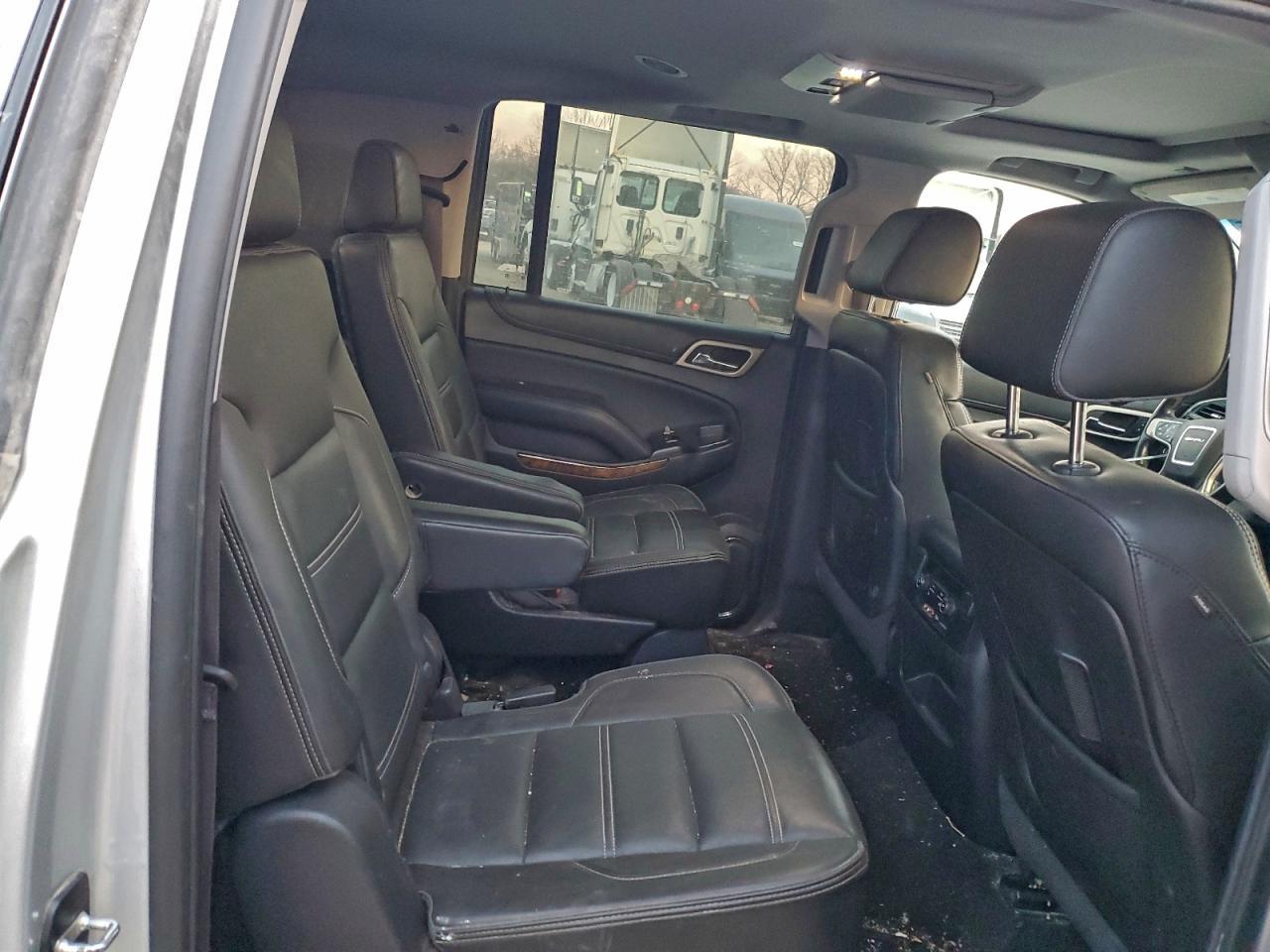 2015 GMC Yukon Xl Denali - zdjęcie 11