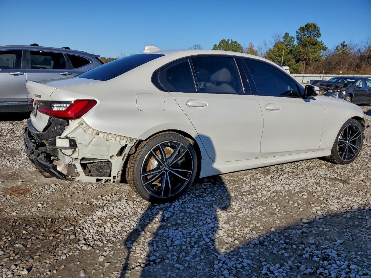 2019 BMW 330Xi - zdjęcie 3