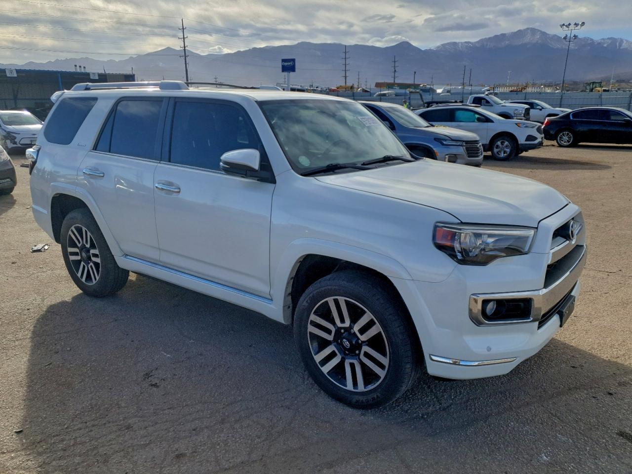 2016 Toyota 4Runner Sr5/Sr5 Premium - zdjęcie 4