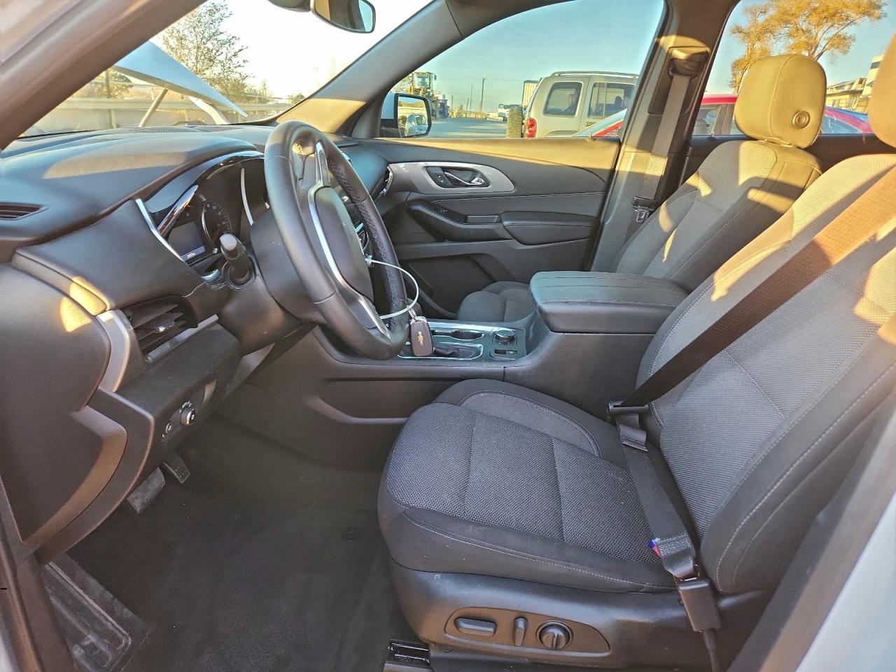 2023 Chevrolet Traverse Lt - zdjęcie 7