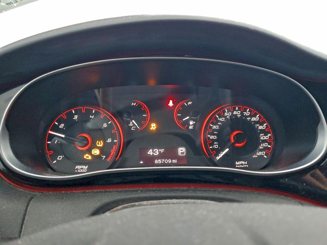 2016 Dodge Dart Sxt - zdjęcie 9