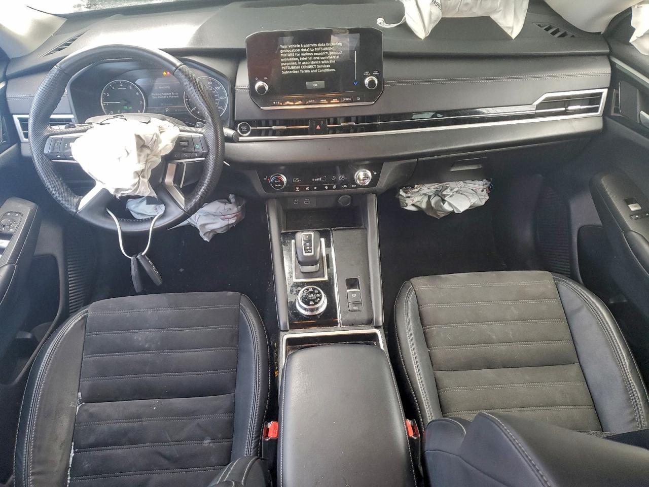 2023 Mitsubishi Outlander Se - zdjęcie 8