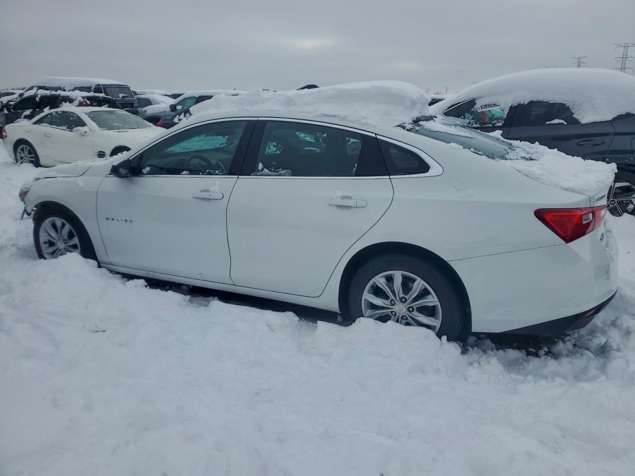 2023 Chevrolet Malibu Lt - zdjęcie 2