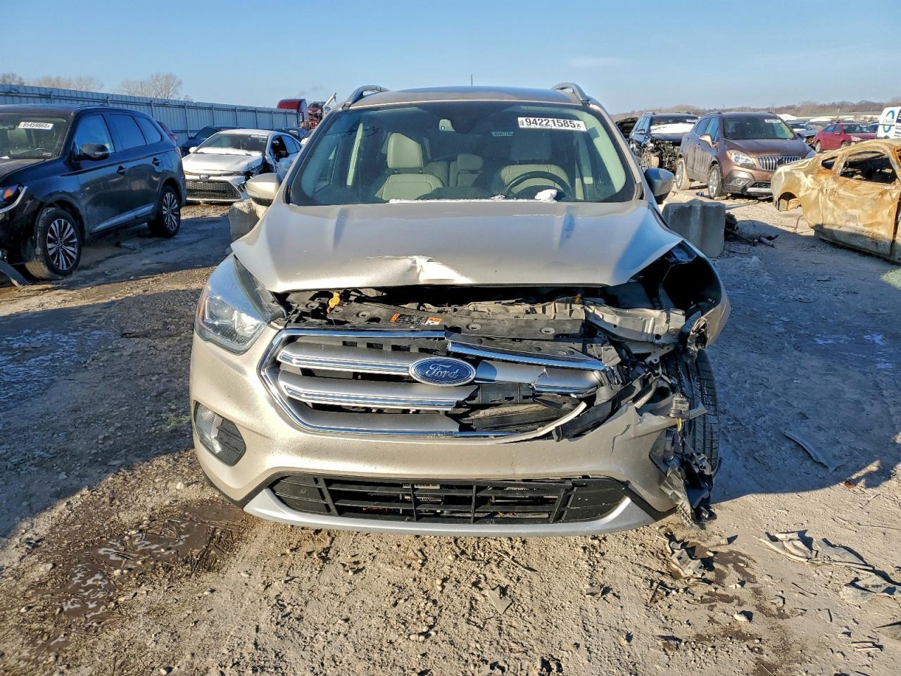 2017 Ford Escape Titanium - zdjęcie 5