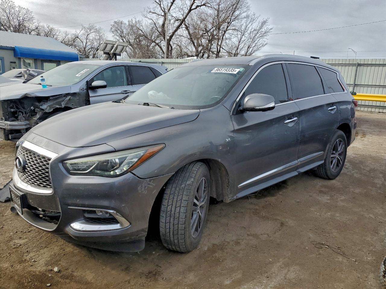 2019 Infiniti Qx60 Luxe - zdjęcie główne