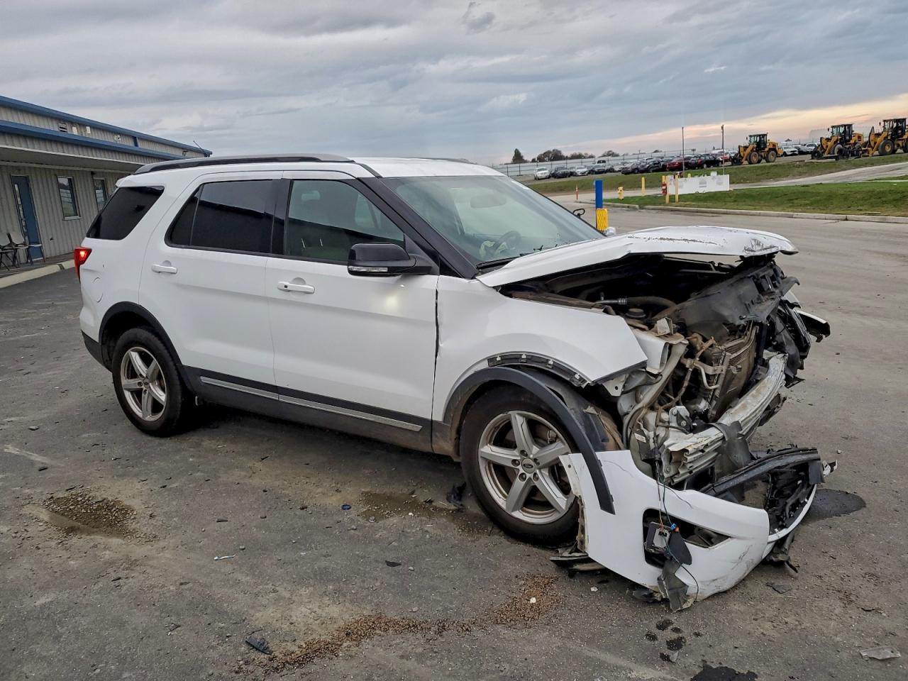 2018 Ford Explorer Xlt - zdjęcie 4