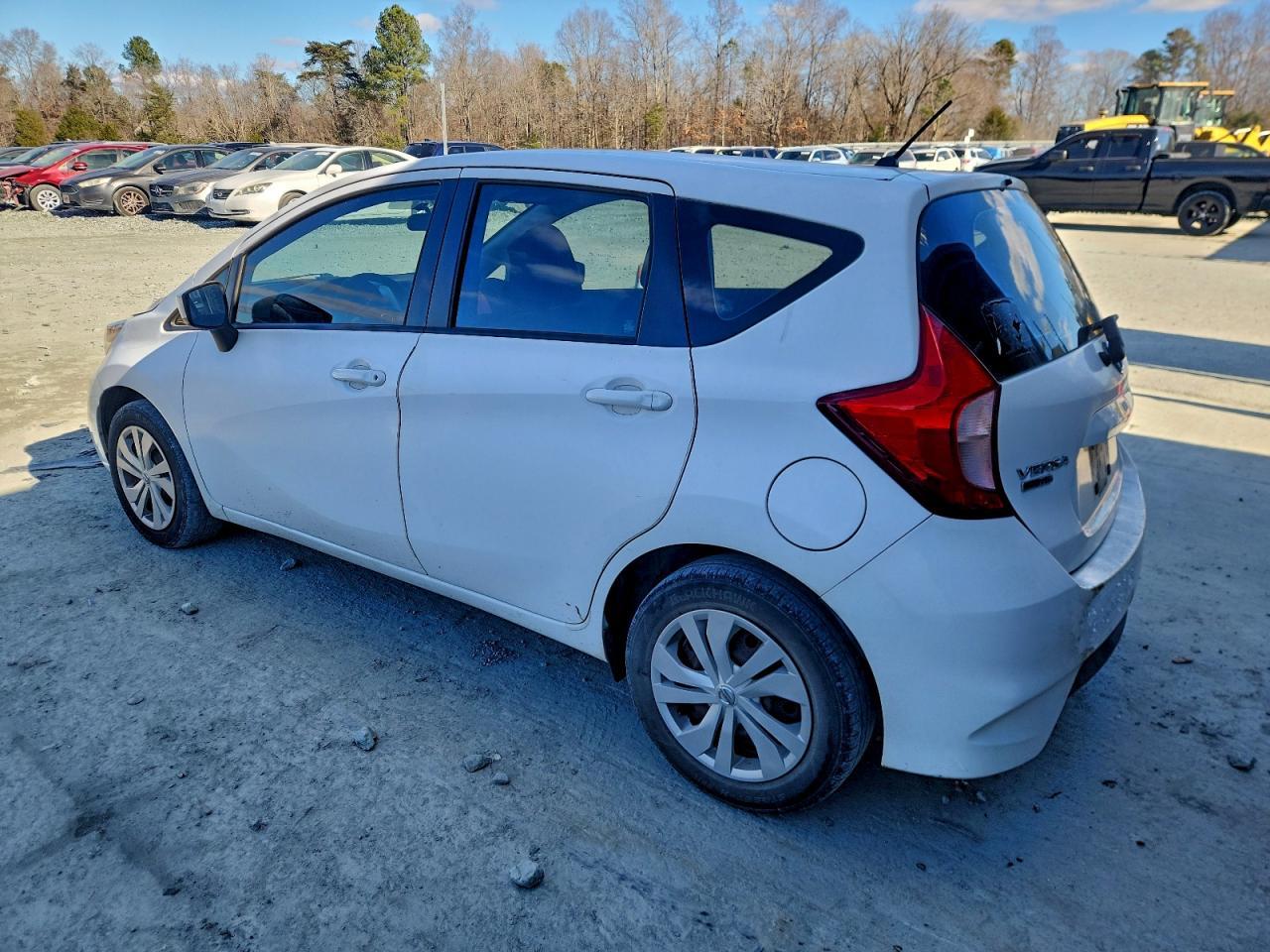 2017 Nissan Versa Note S - zdjęcie 2