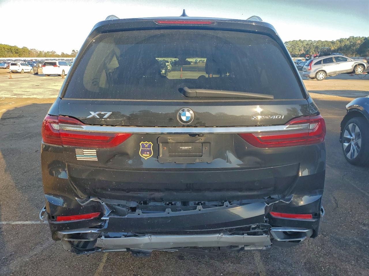 2021 BMW X7 xDrive40I - zdjęcie 6