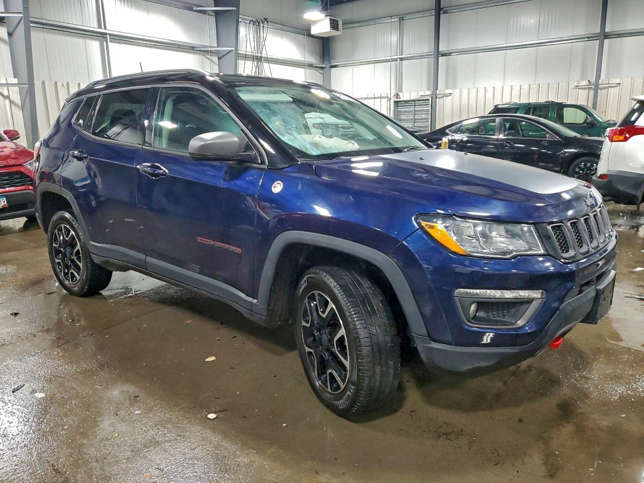 2019 Jeep Compass Trailhawk - zdjęcie 4