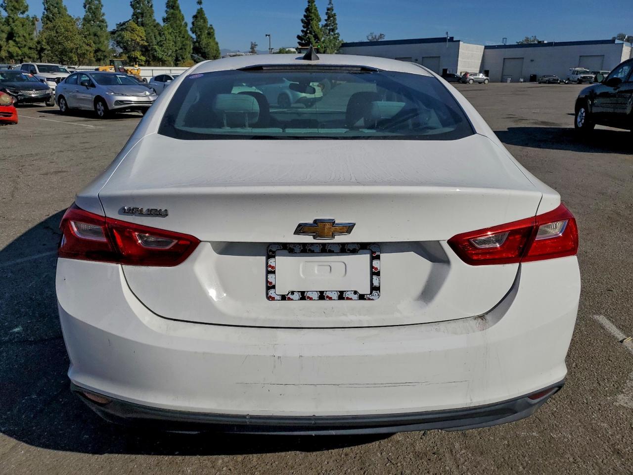 2018 Chevrolet Malibu Ls - zdjęcie 6