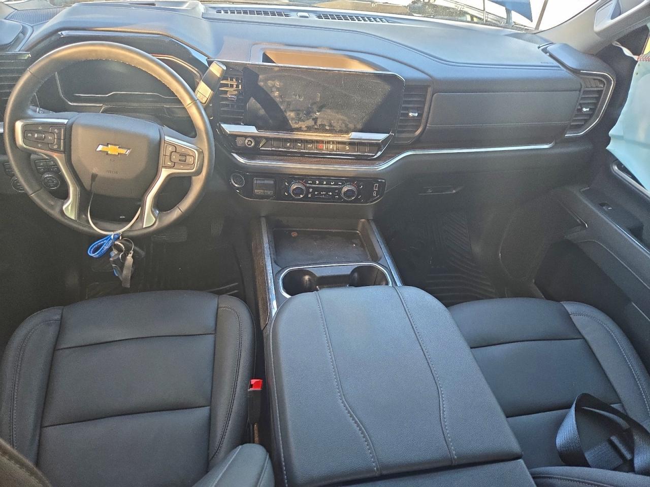 2025 Chevrolet Silverado K2500 Heavy Duty Lt - zdjęcie 8