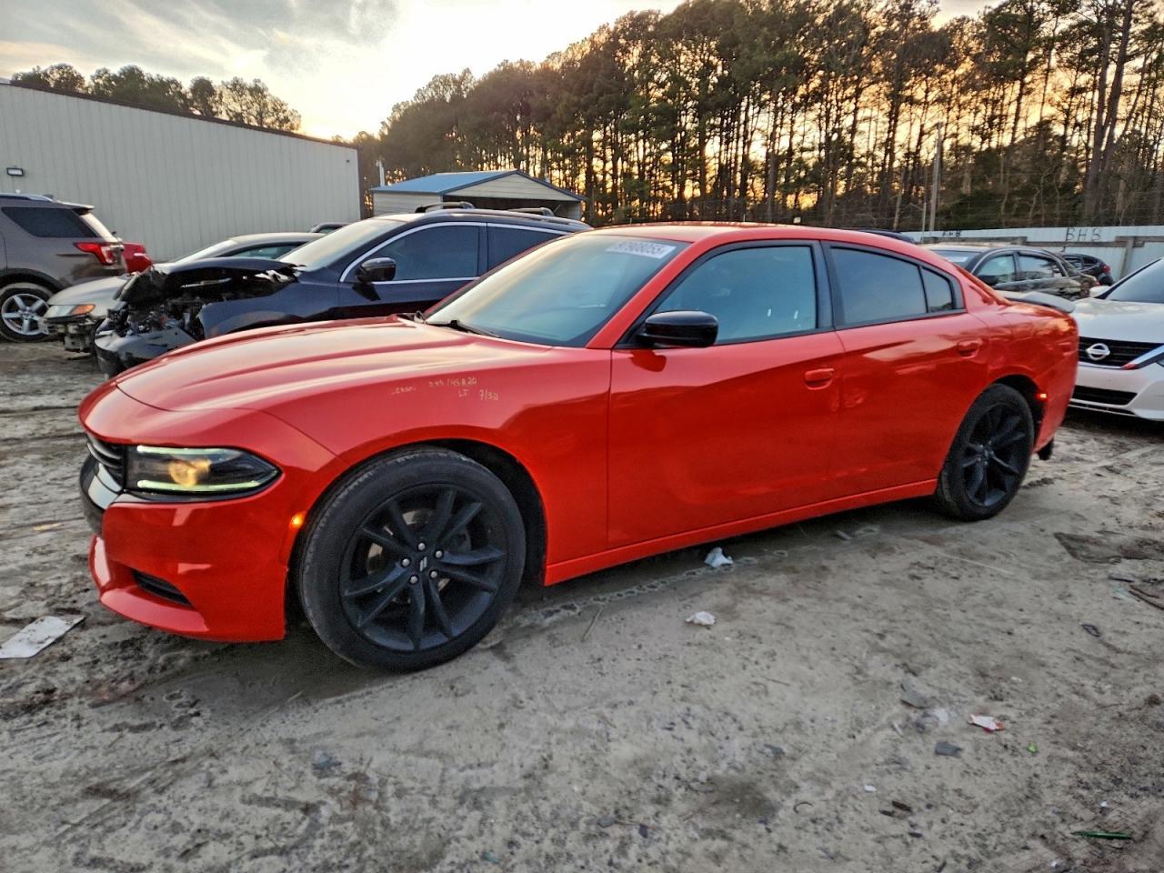 Dodge Charger - zdjęcie 1