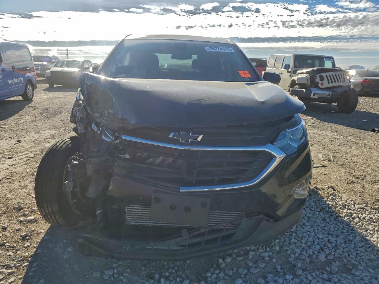 2020 Chevrolet Equinox Ls - zdjęcie 5
