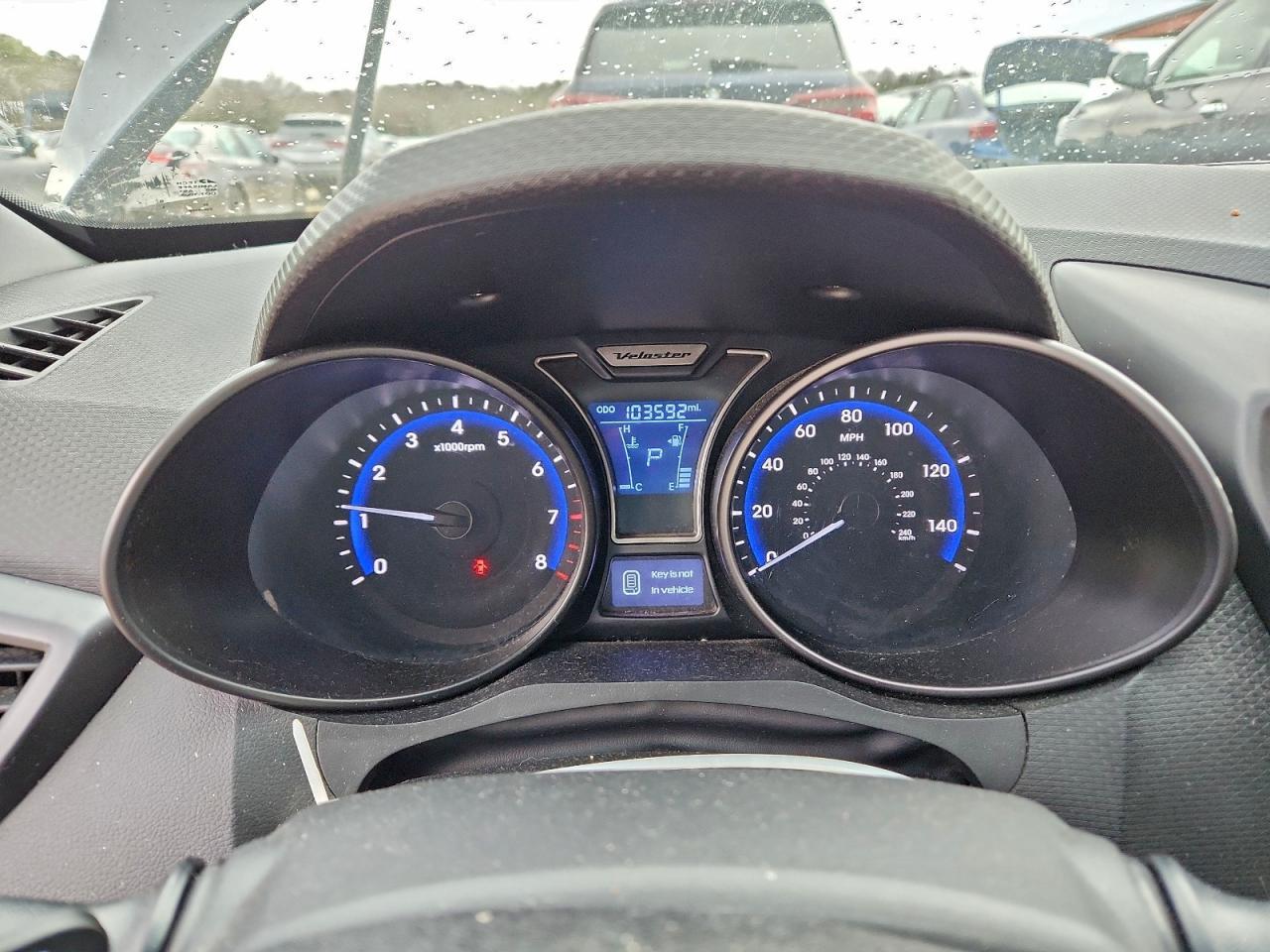 2015 Hyundai Veloster Turbo - zdjęcie 9