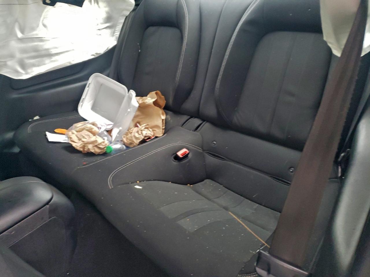 2019 Ford Mustang - zdjęcie 10