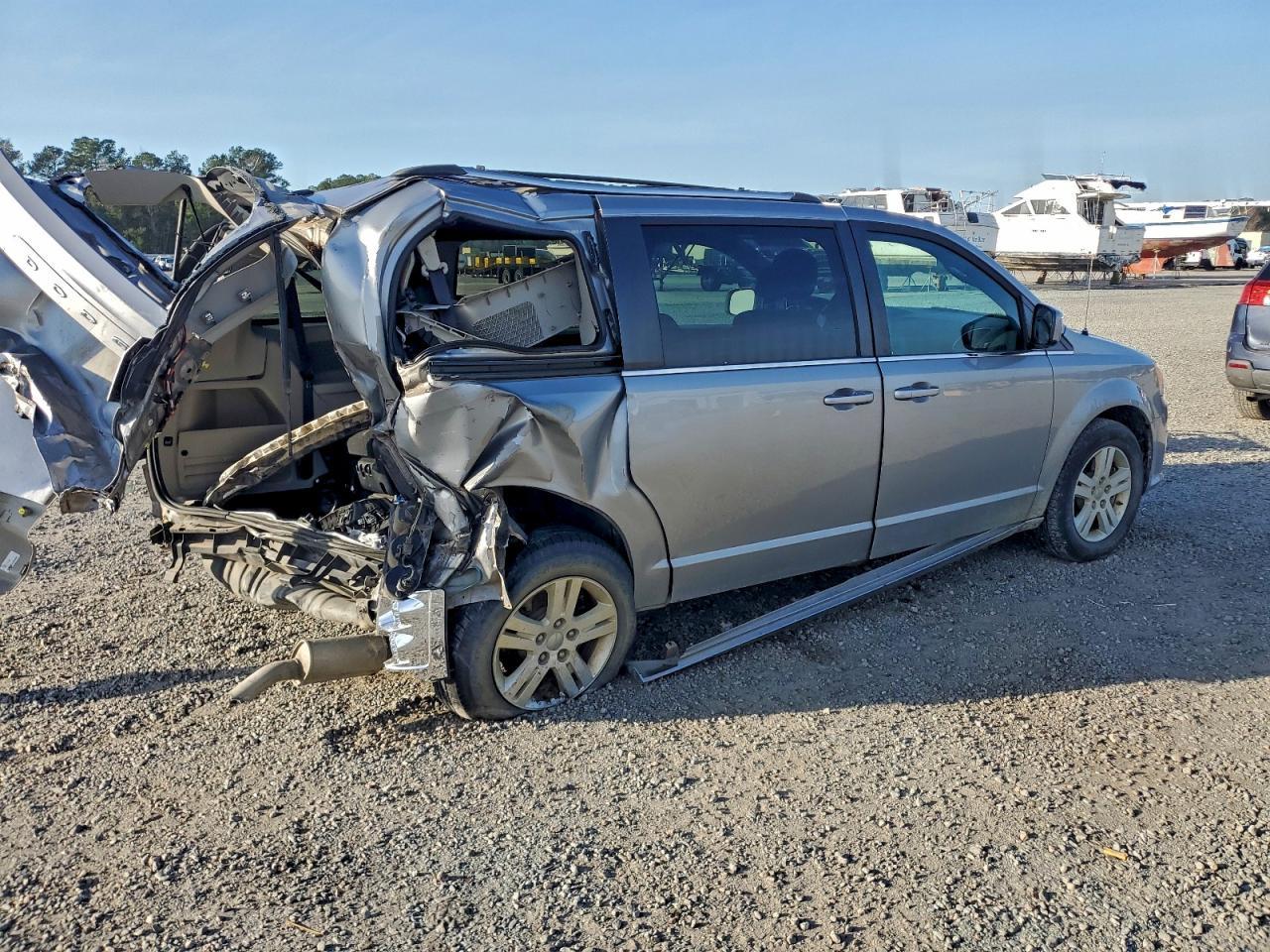 2019 Dodge Grand Caravan Sxt - zdjęcie 3