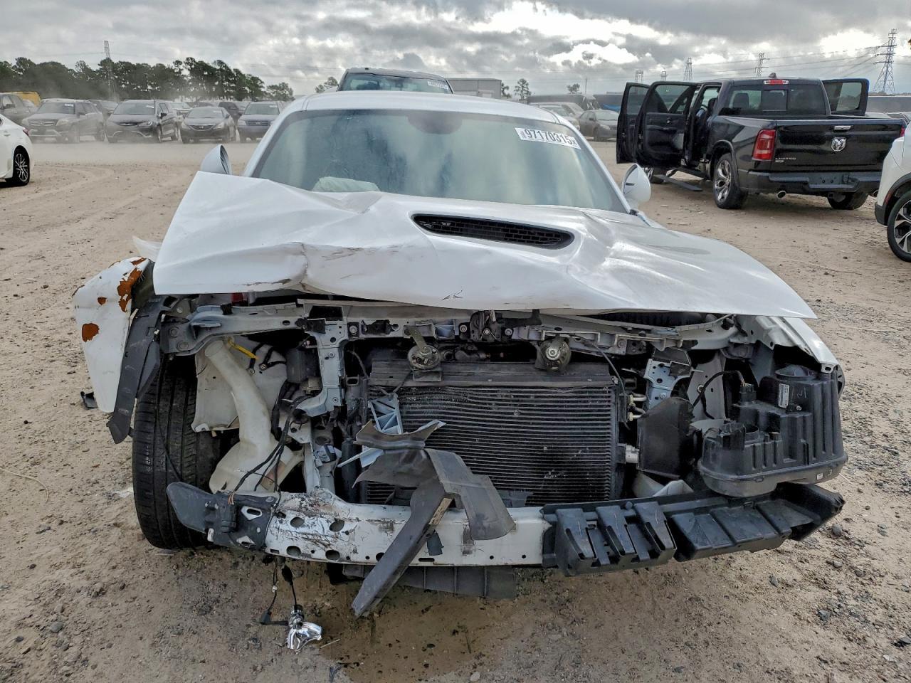 2019 Dodge Challenger R/T - zdjęcie 5
