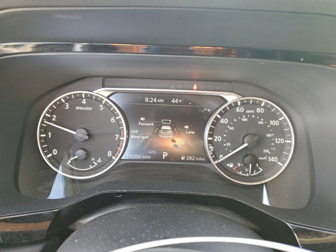 2024 Nissan Pathfinder Sv - zdjęcie 9