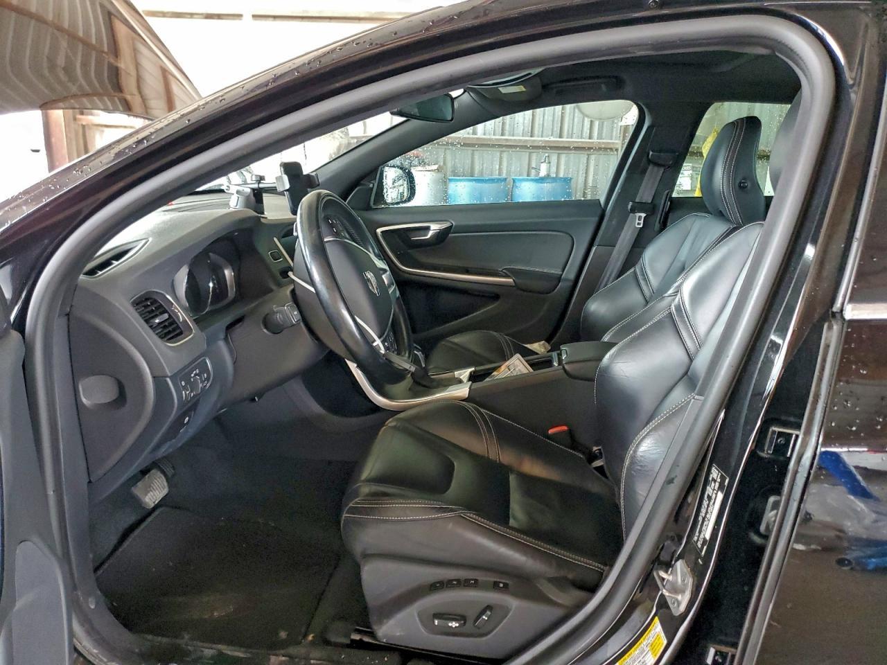 2015 Volvo S60 Platinum - zdjęcie 7