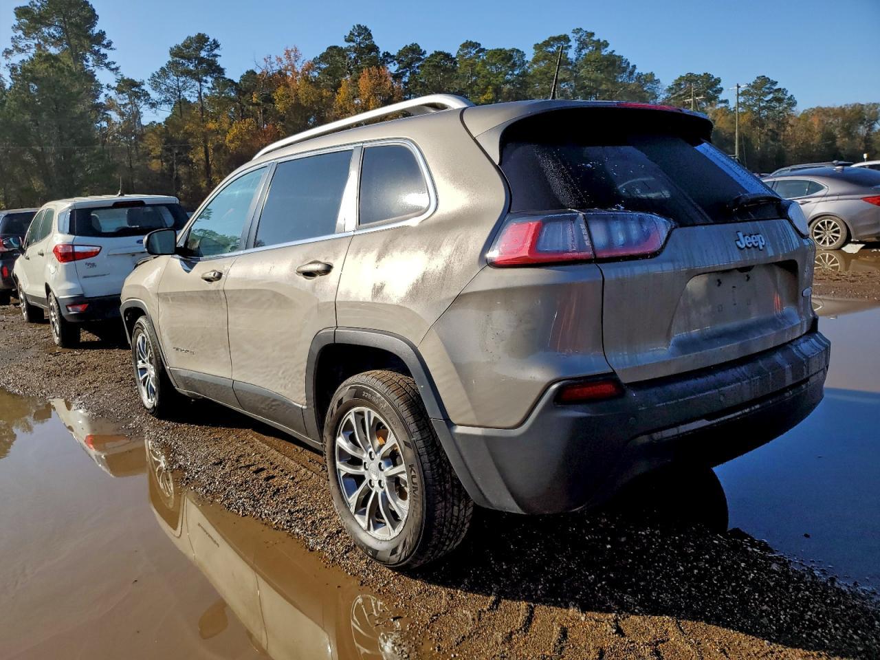 2019 Jeep Cherokee Latitude Plus - zdjęcie 2