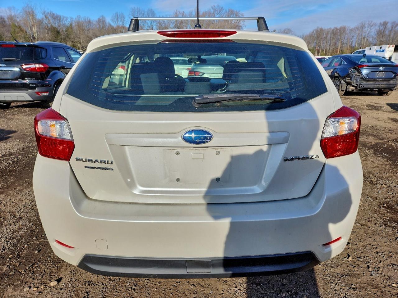 2014 Subaru Impreza Premium - zdjęcie 6