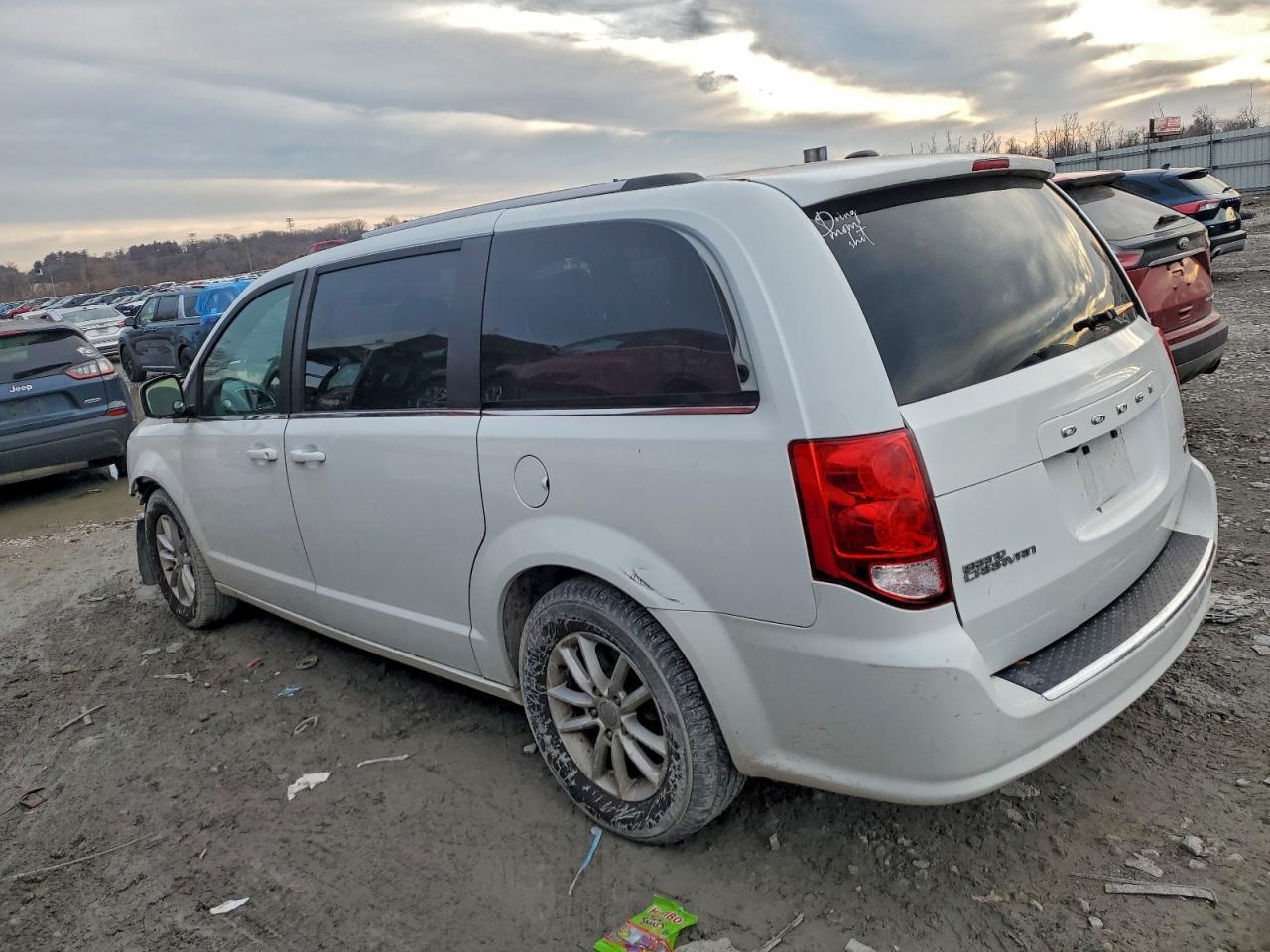 2019 Dodge Grand Caravan Sxt - zdjęcie 2