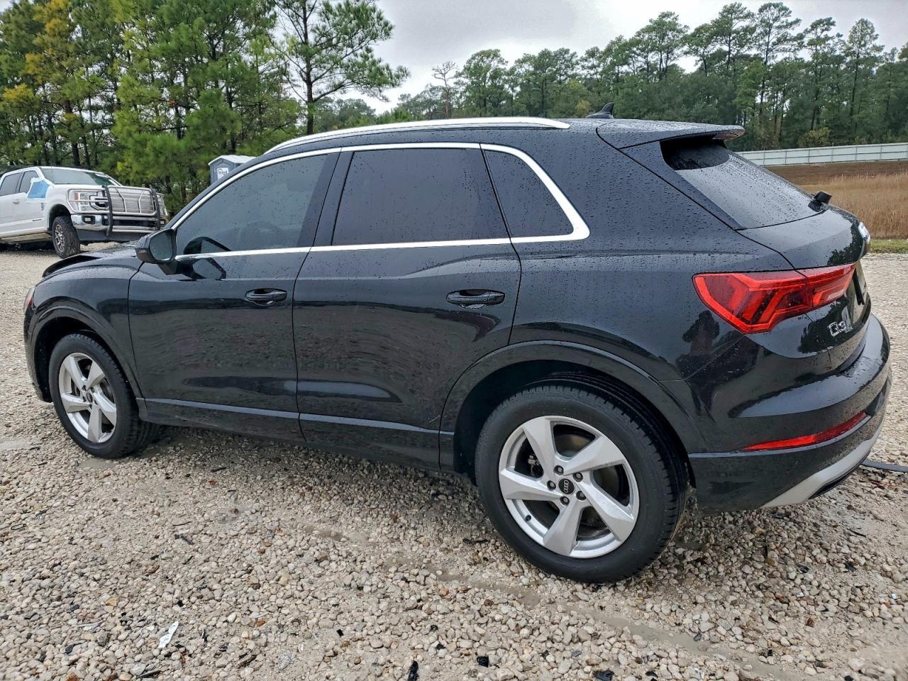 2021 Audi Q3 Premium 40 - zdjęcie 2