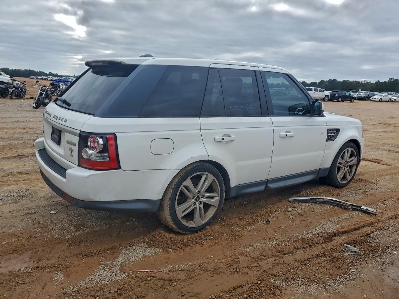 Land Rover Range Rover Sport - zdjęcie 3