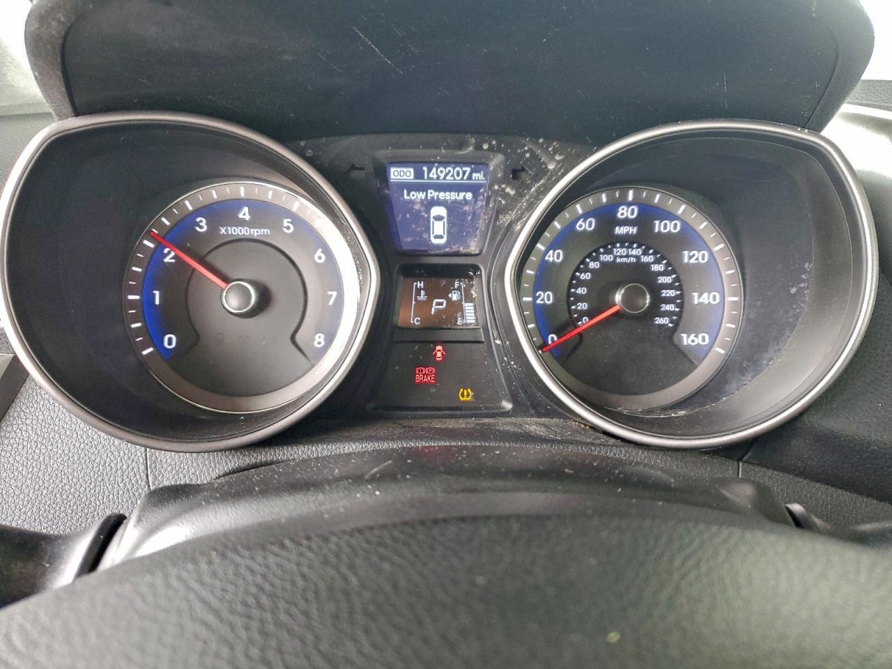 2016 Hyundai Elantra Gt - zdjęcie 9