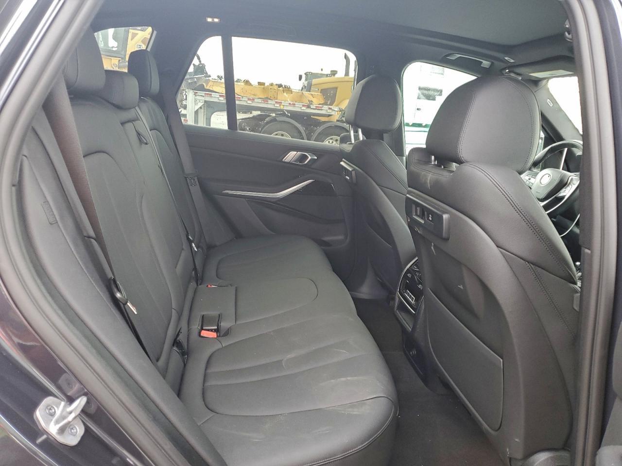 2021 BMW X5 Sdrive 40I - zdjęcie 11
