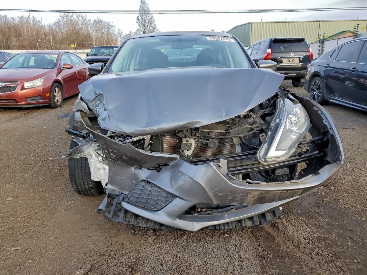 2019 Nissan Sentra S - zdjęcie 5