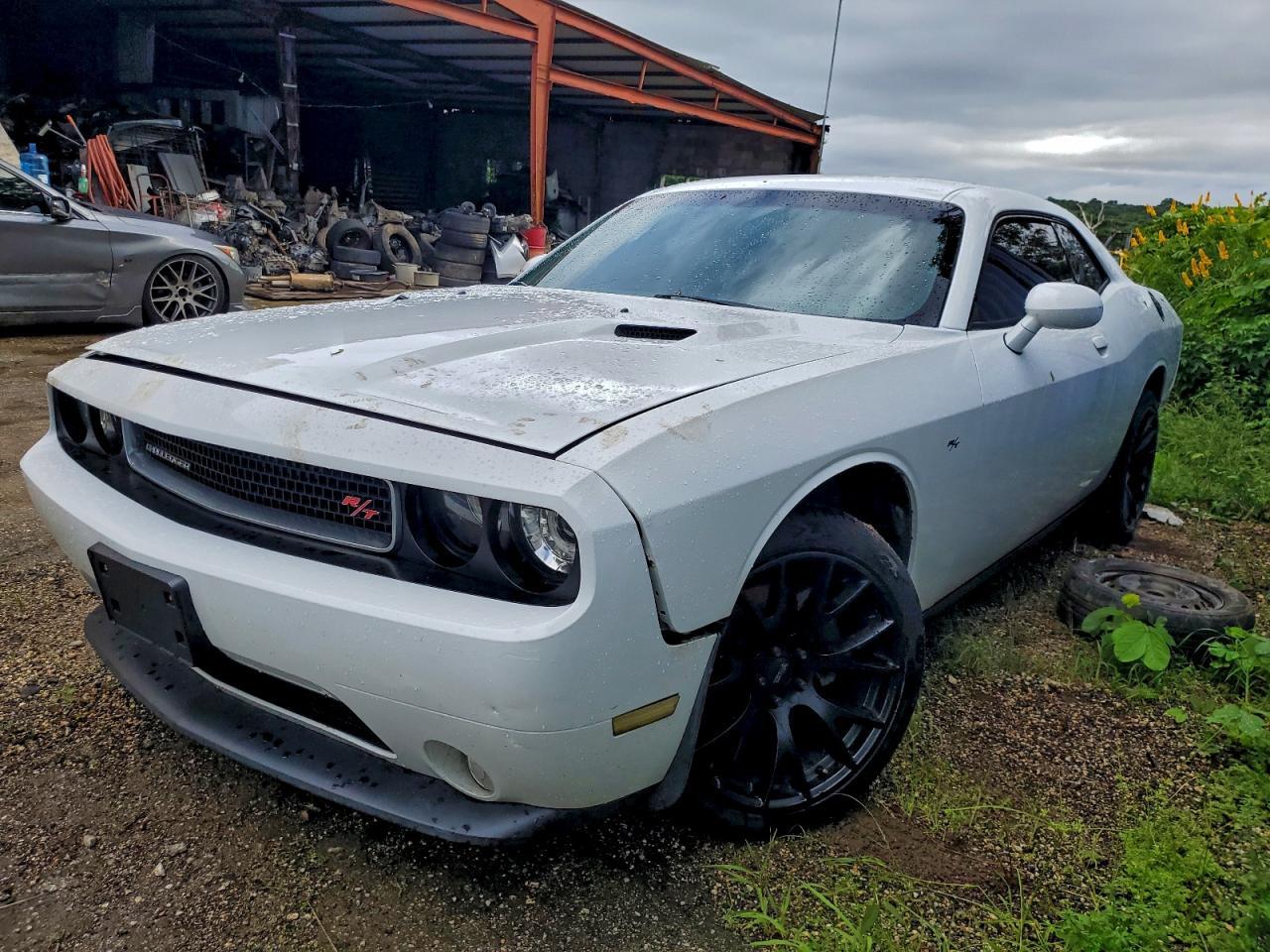 2014 Dodge Challenger R/T - zdjęcie główne