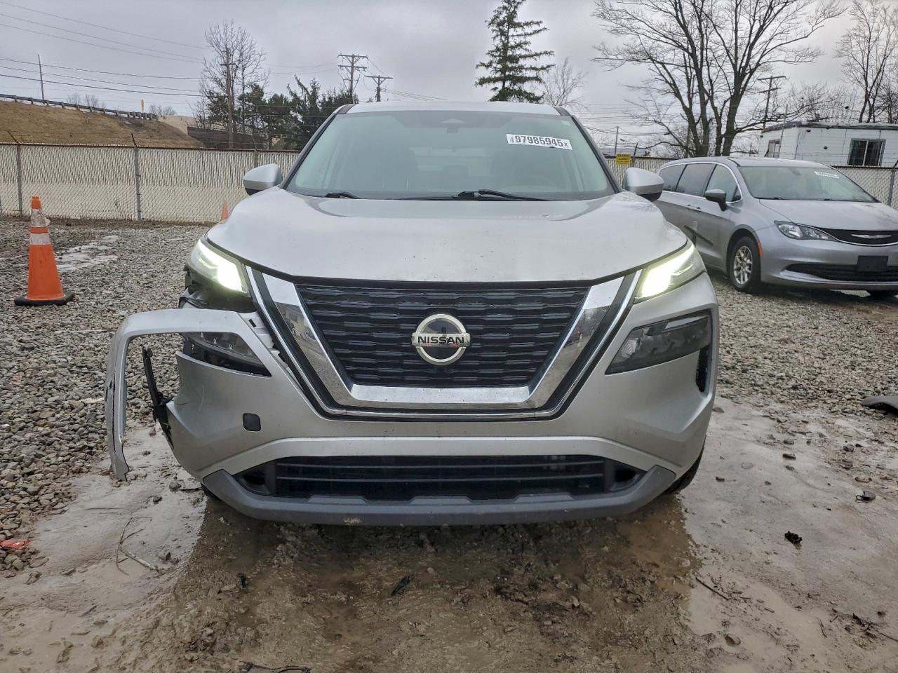 2023 Nissan Rogue Sv - zdjęcie 5