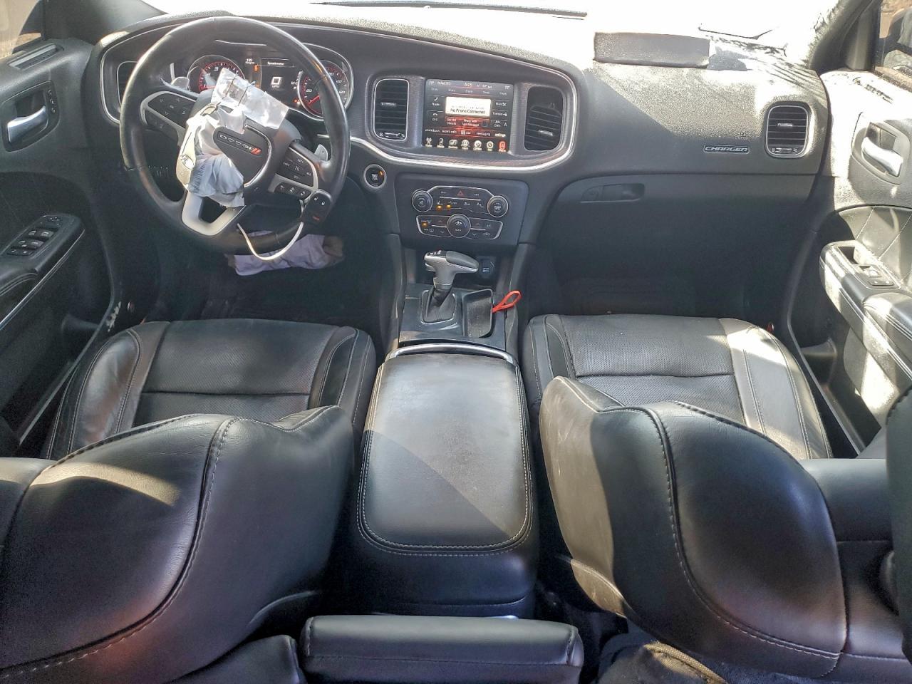 2015 Dodge Charger Sxt - zdjęcie 8