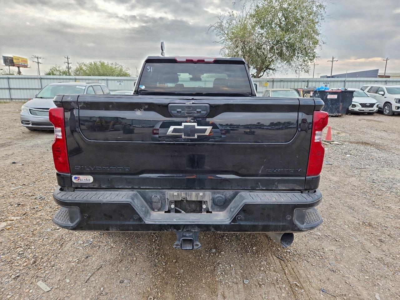2024 Chevrolet Silverado K2500 Custom - zdjęcie 6