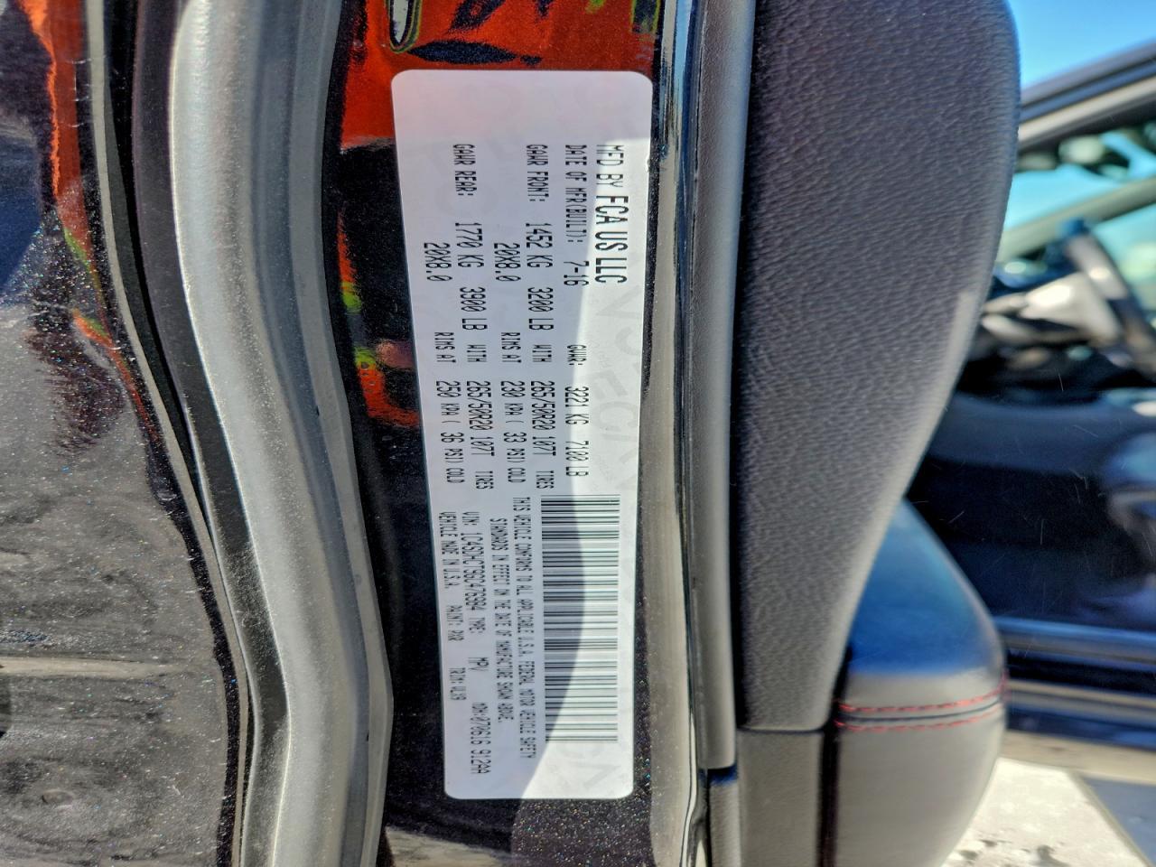 2016 Dodge Durango R/T - zdjęcie 13