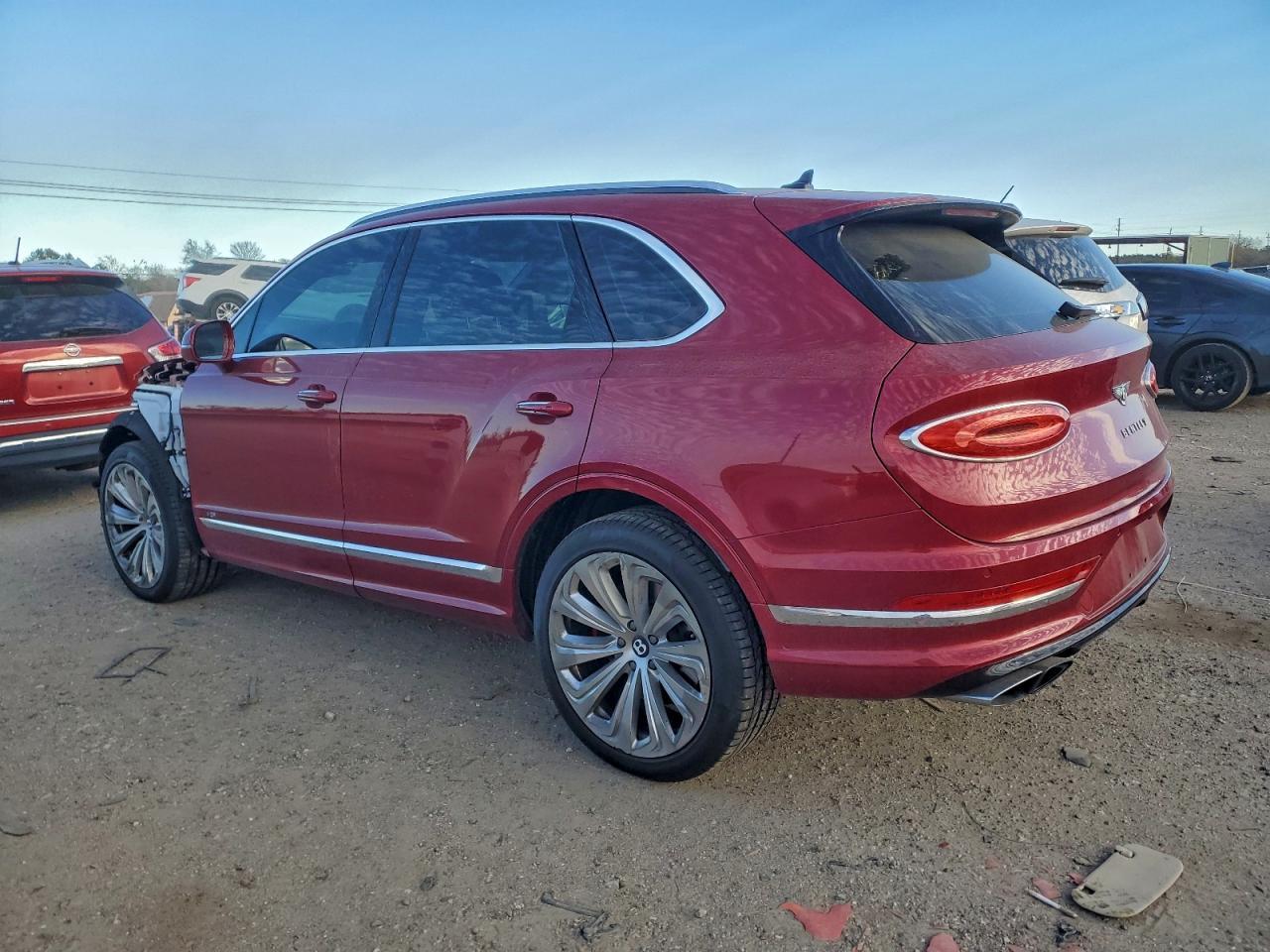 2021 Bentley Bentayga - zdjęcie 2