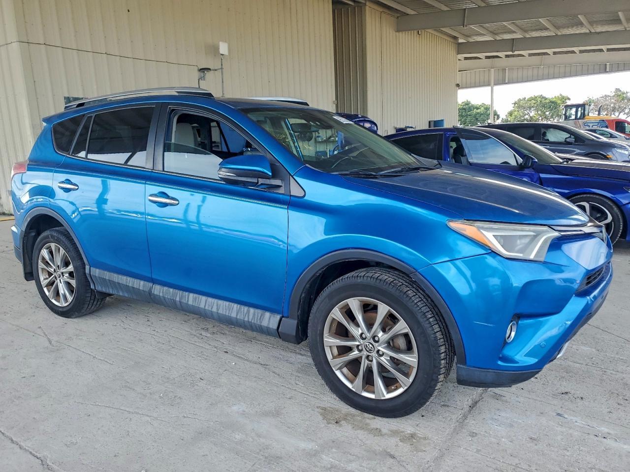 2016 Toyota Rav4 Limited - zdjęcie 4