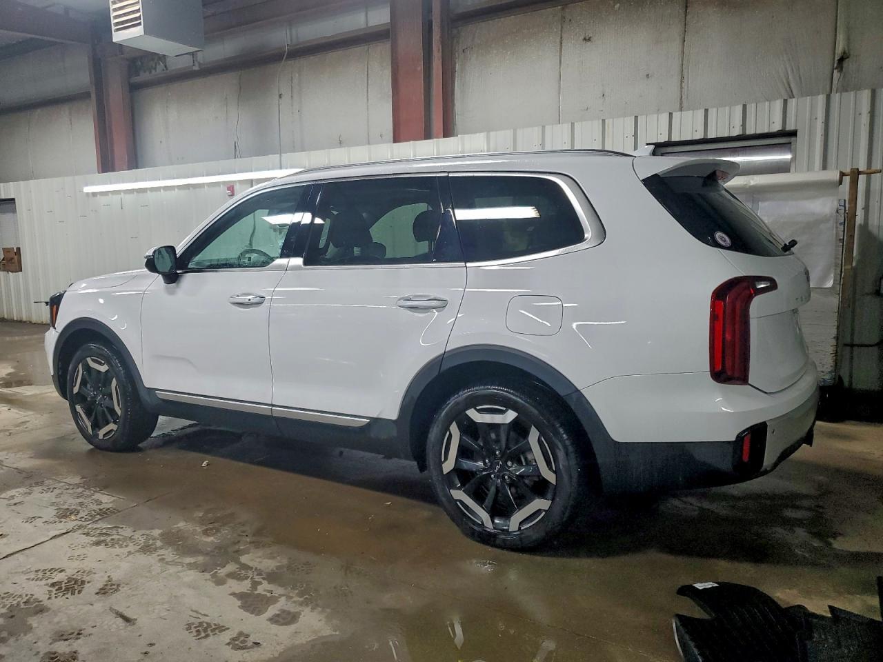 2024 Kia Telluride S - zdjęcie 2